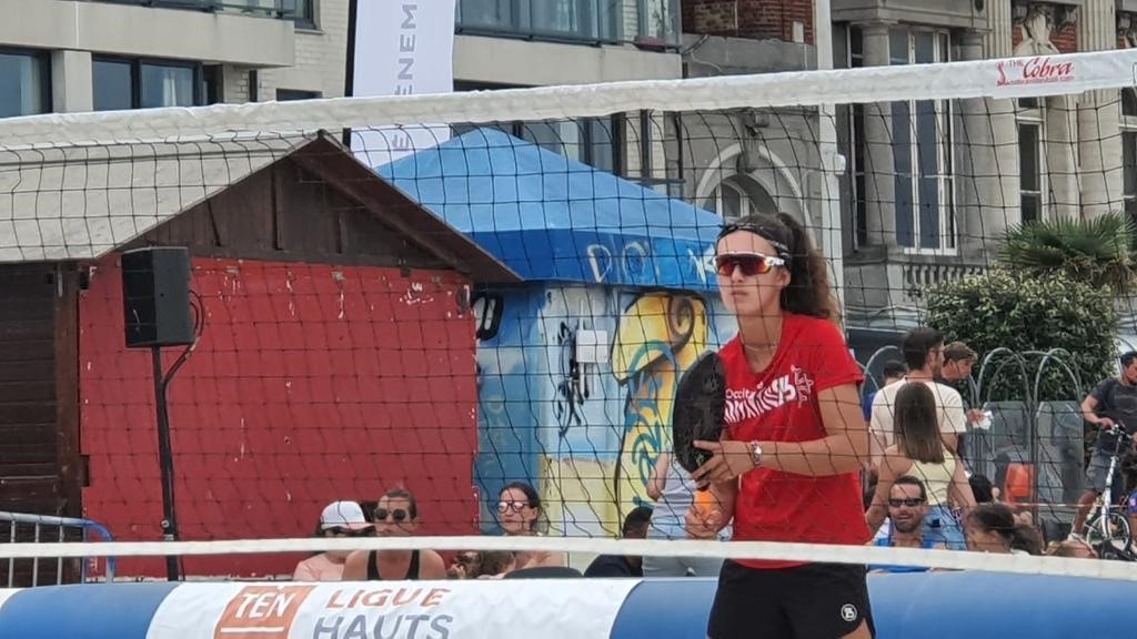 Lola BARRAU : vice-championne de France de Beach Tennis